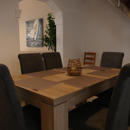 Sea Breeze-Vaporia-Syros Appartement Ermoupoli Buitenkant foto