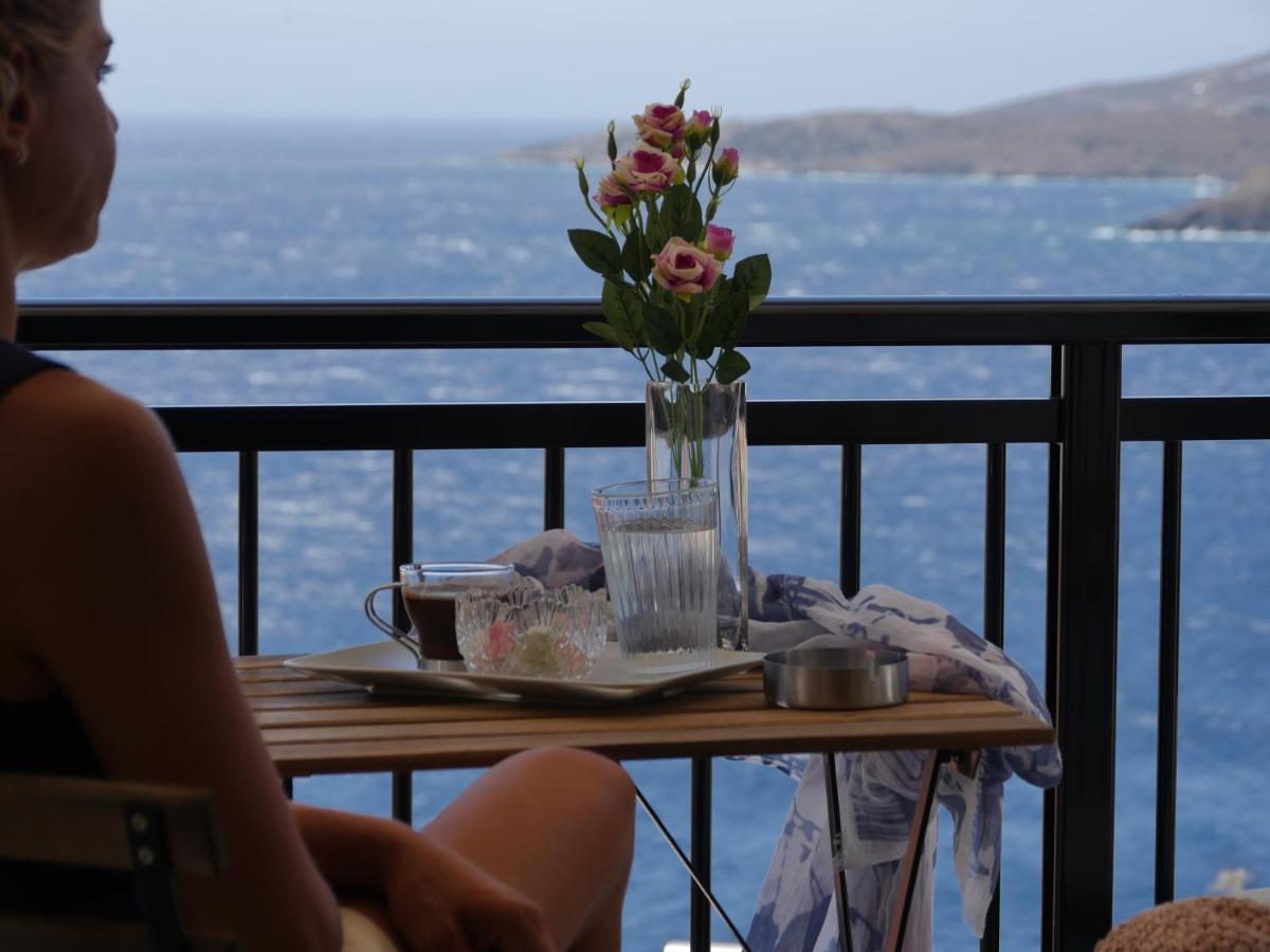 Sea Breeze-Vaporia-Syros Appartement Ermoupoli Buitenkant foto