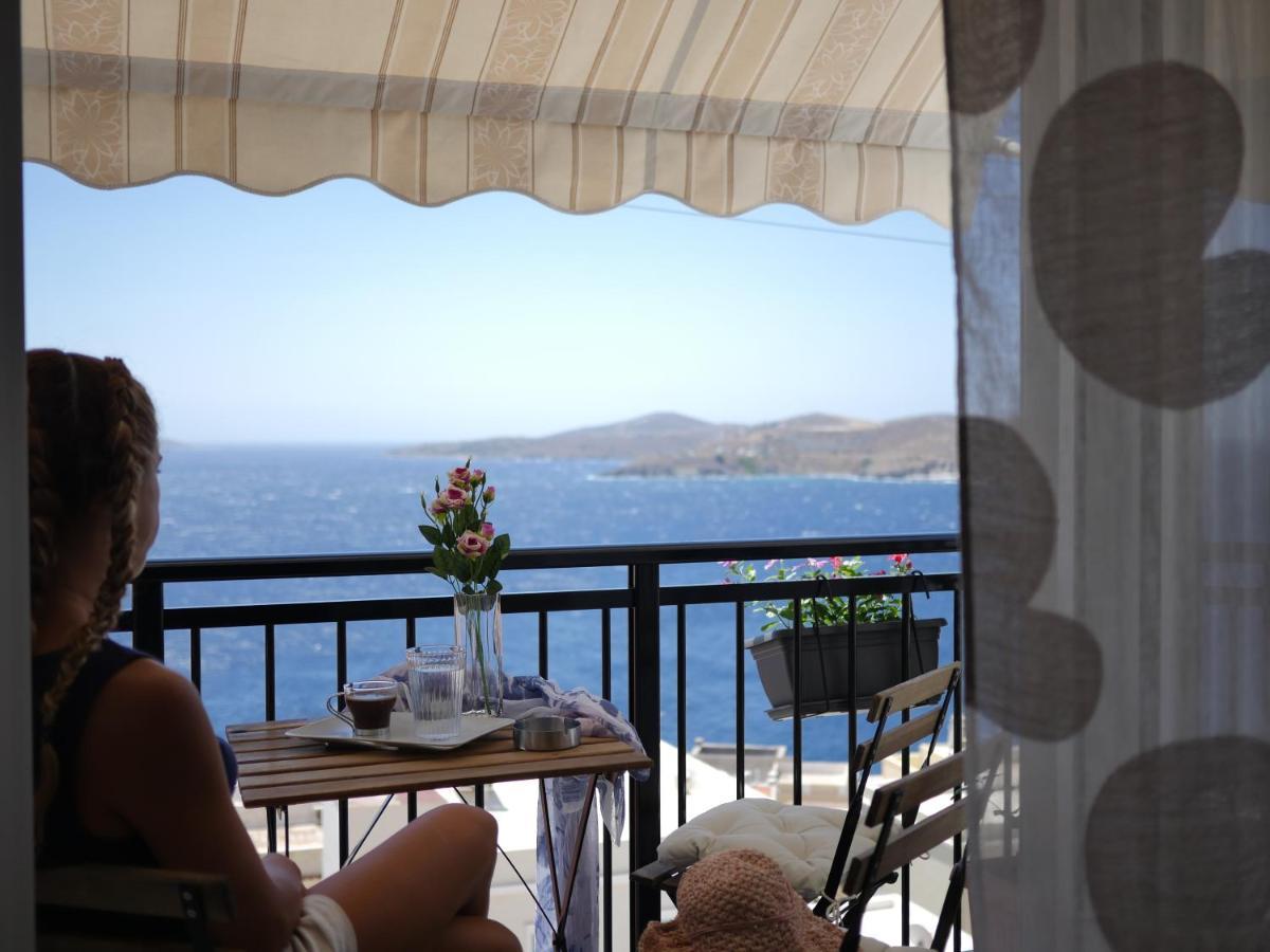 Sea Breeze-Vaporia-Syros Appartement Ermoupoli Buitenkant foto