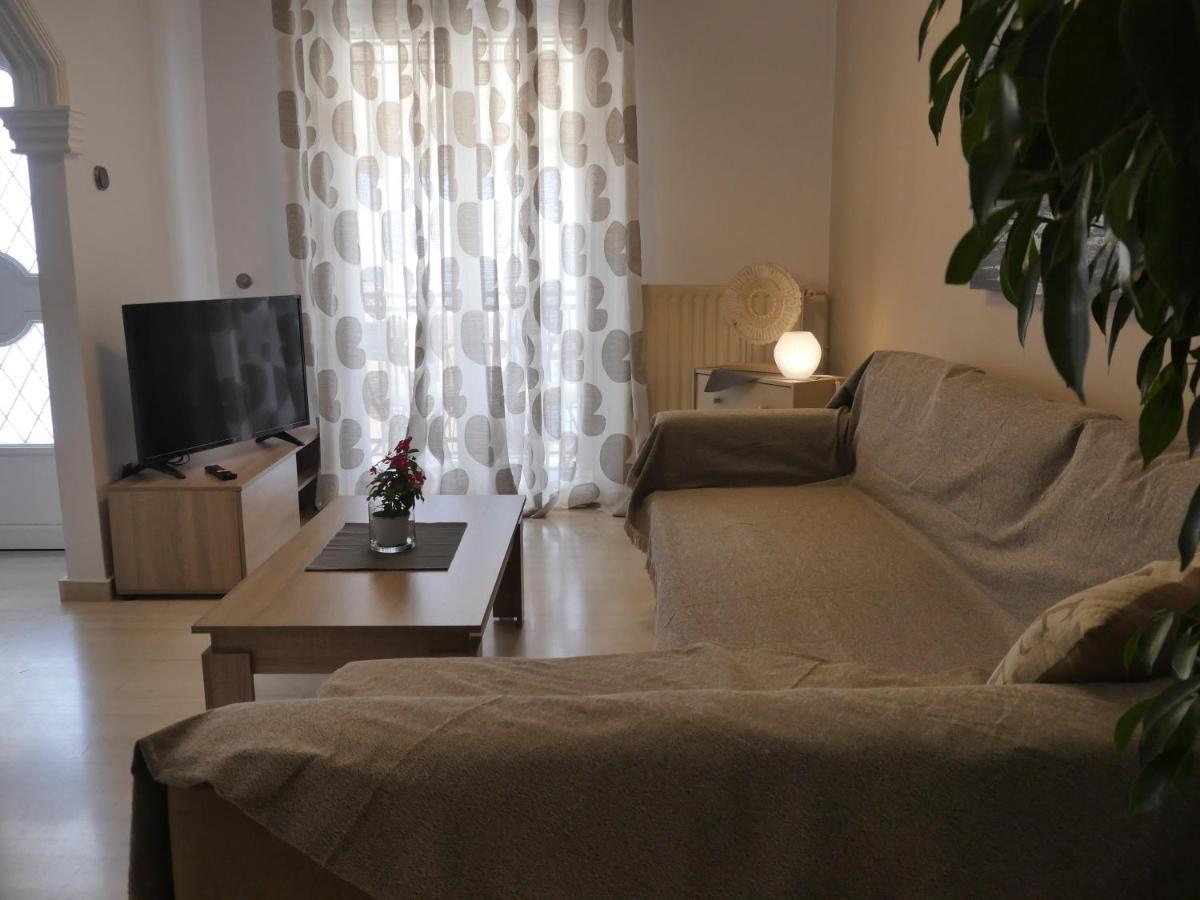 Sea Breeze-Vaporia-Syros Appartement Ermoupoli Buitenkant foto